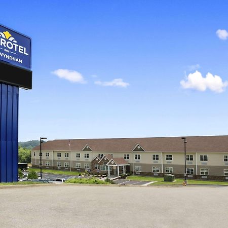 Microtel Inn & Suites By Wyndham Mineral Wells/Parkersburg Exteriér fotografie