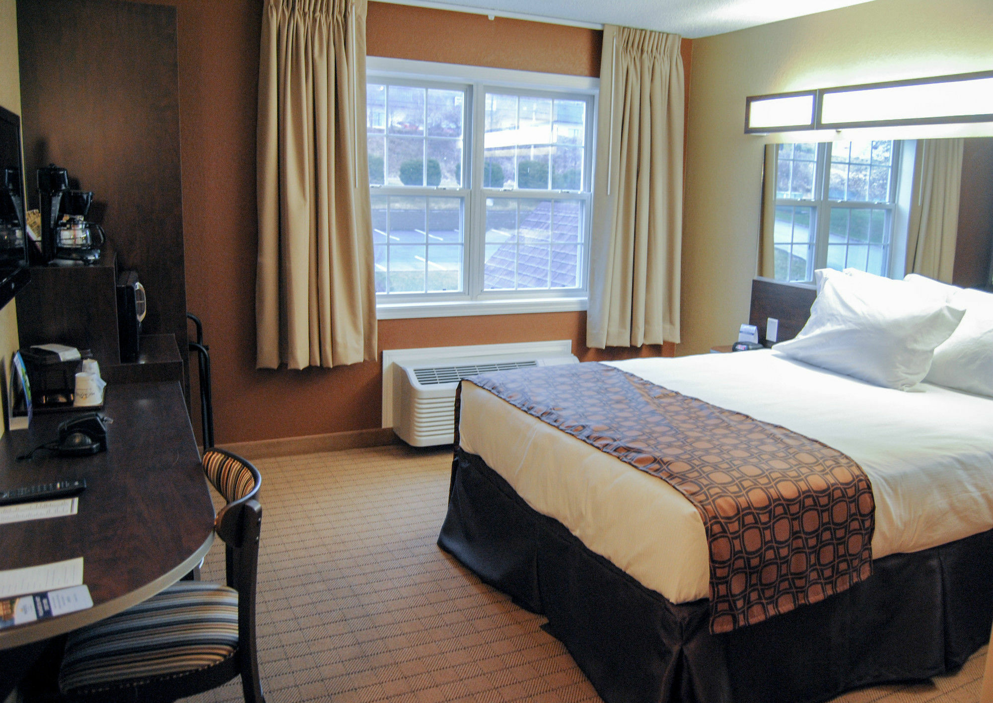 Microtel Inn & Suites By Wyndham Mineral Wells/Parkersburg Exteriér fotografie