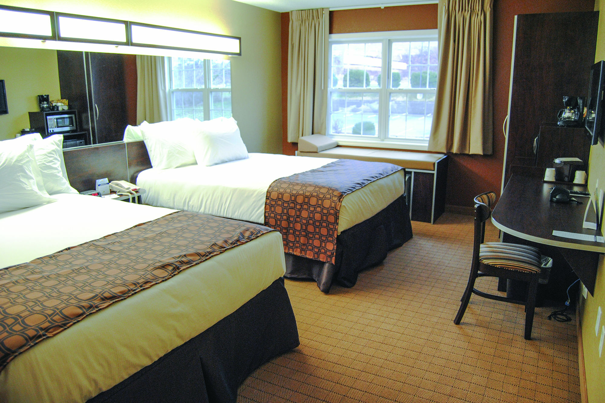Microtel Inn & Suites By Wyndham Mineral Wells/Parkersburg Exteriér fotografie